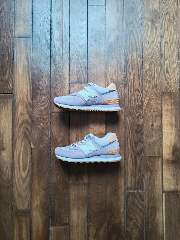 Baskets New Balance 574 pointure 36,5 - photo numéro 2