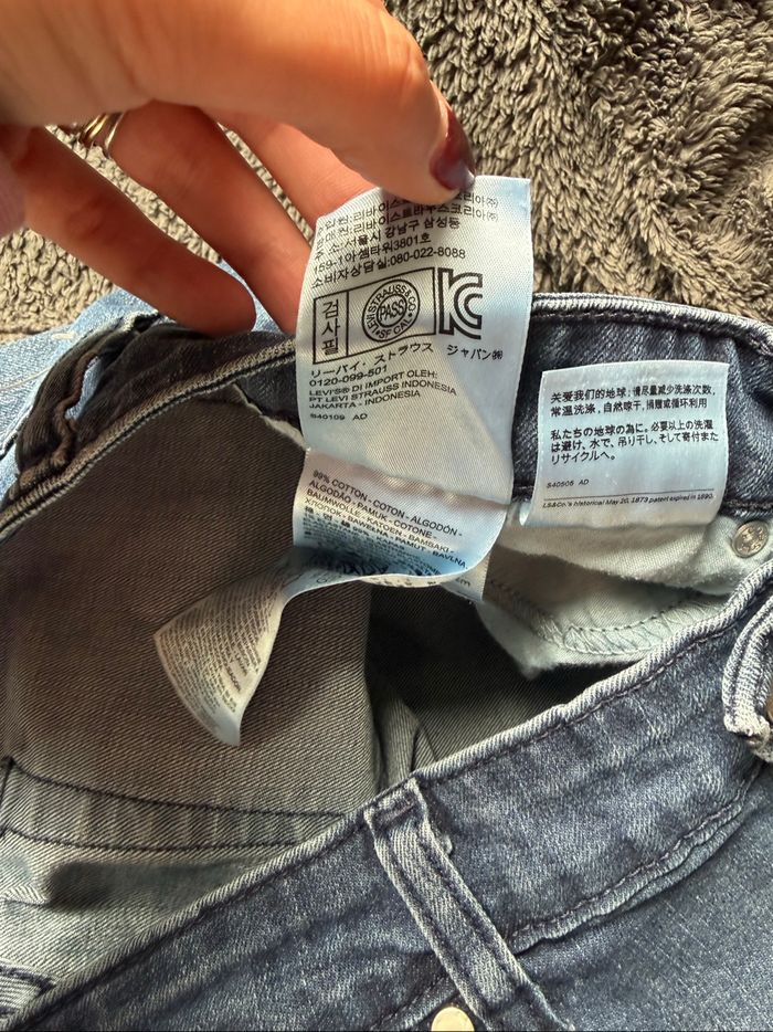 Jeans Levi Strauss  Taille 42 - photo numéro 5