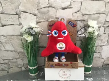 collector NEUVE GRANDE PELUCHE mascotte JO PARIS 2024