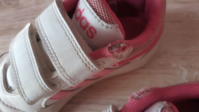 Baskets Adidas p.29 - photo numéro 7