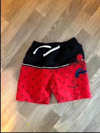 Short de bain Disney Spiderman 7 / 8 ans