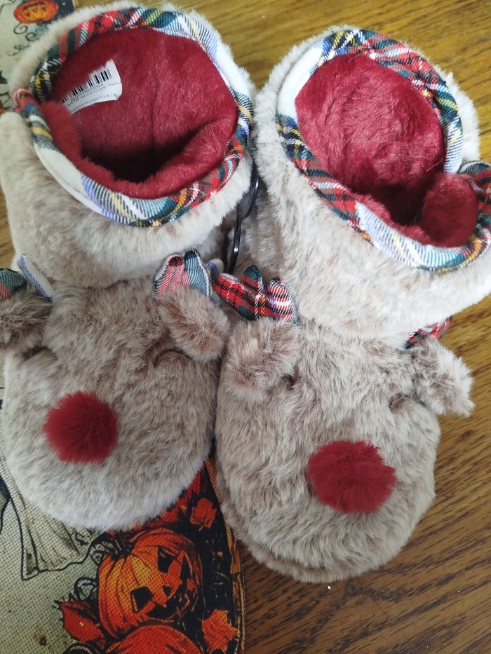 Chausson /pantoufle fille P.30 - photo numéro 6