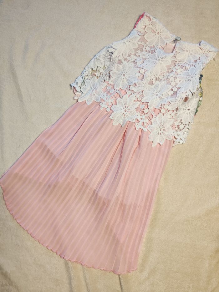 Jolie robe hawaïenne - photo numéro 2