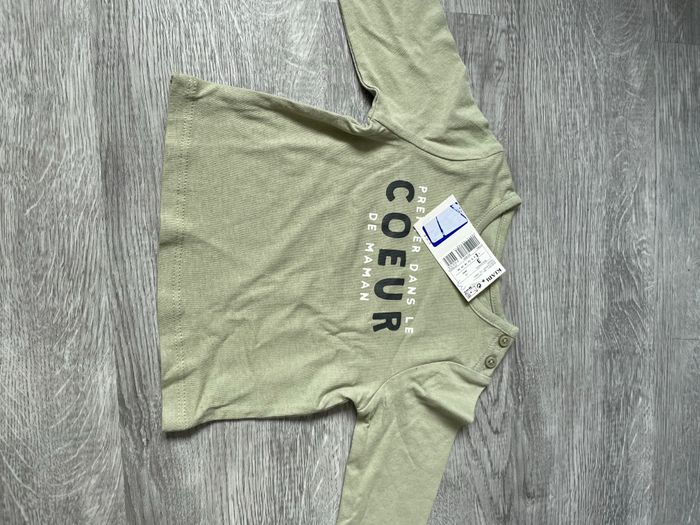 T-shirt bébé kiabi