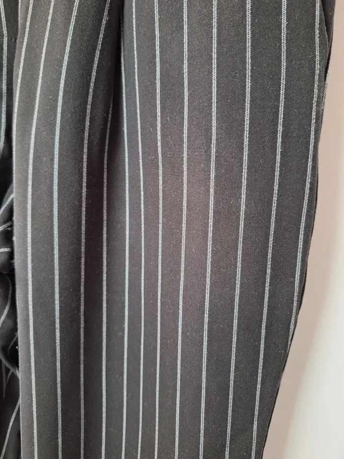 Pantalon noir rayé jambes larges 36 - photo numéro 2