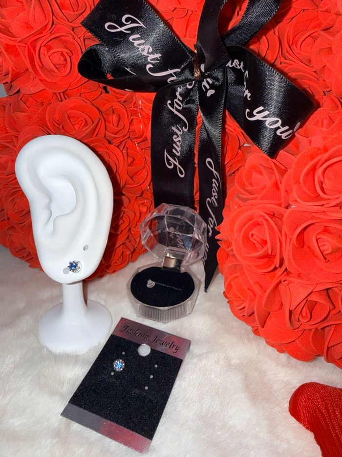 💎 Boucles d’oreilles bleues argentées – Élégance et éclat assuré ! 💎 - photo numéro 2