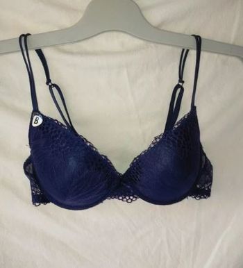 Magnifique soutien-gorge neuf, 90B, bleu nuit