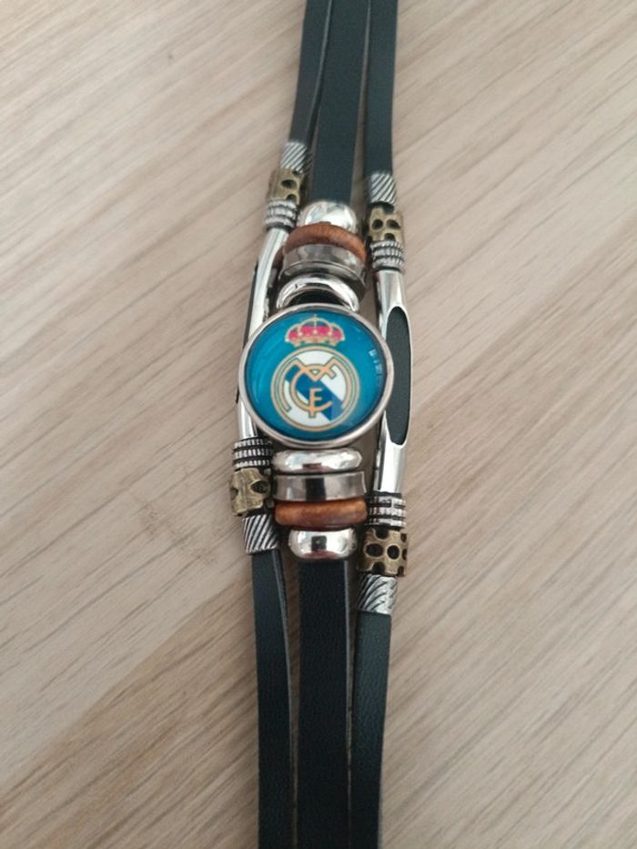 Bracelet 3 rangs cuir Real Madrid - photo numéro 3