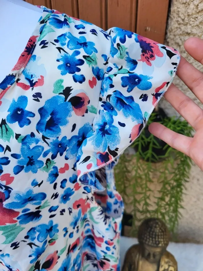 Blouse fleuri fluide blanc bleu rose shein taille 46 - photo numéro 6