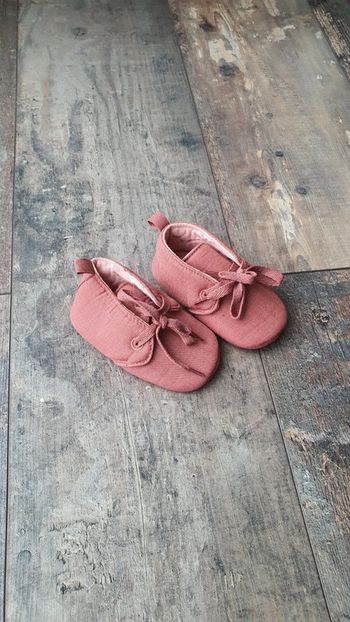 Très belle paire de chaussures taille 18 en excellent état