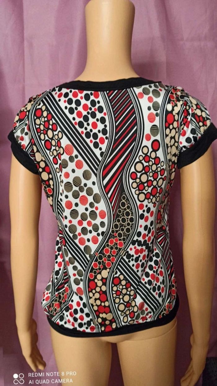 Top haut  tee shirt  rouge et noir taille 38 - photo numéro 6