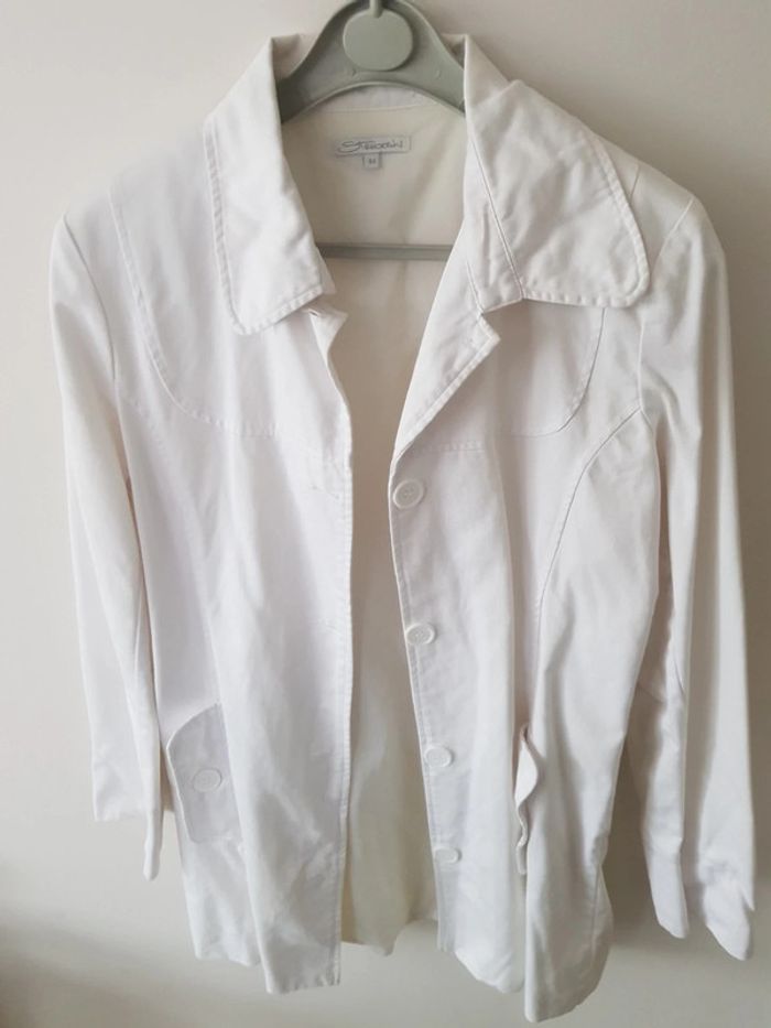 Longue veste blanche T44