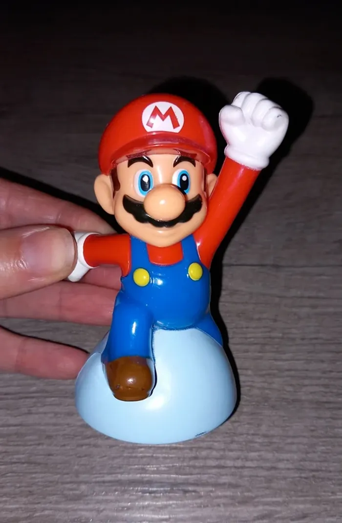 Figurine Mario - photo numéro 2