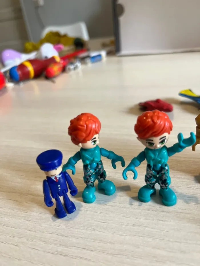 Lot jouets - photo numéro 4