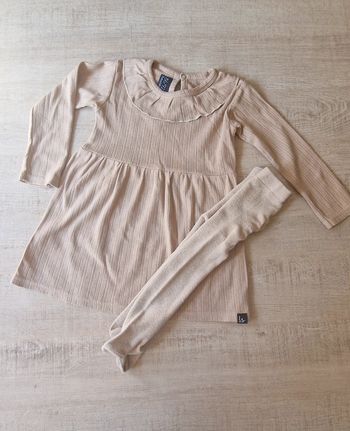 Robe beige avec collant pailleté 86 92