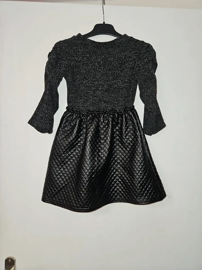 Robe bi matière 4 ans - photo numéro 2