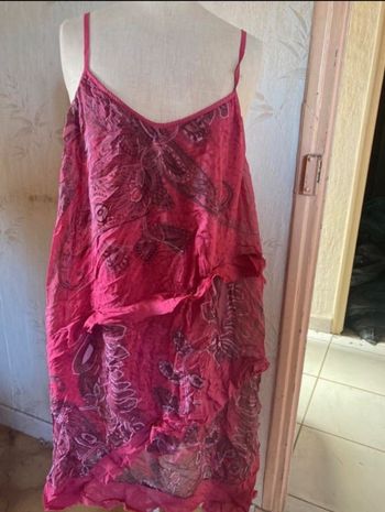 Robe à bretelles