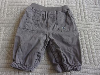 pantalon Obaibi taille 3 mois