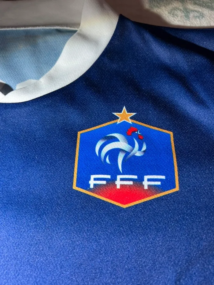 T-shirt sans marque - photo numéro 2