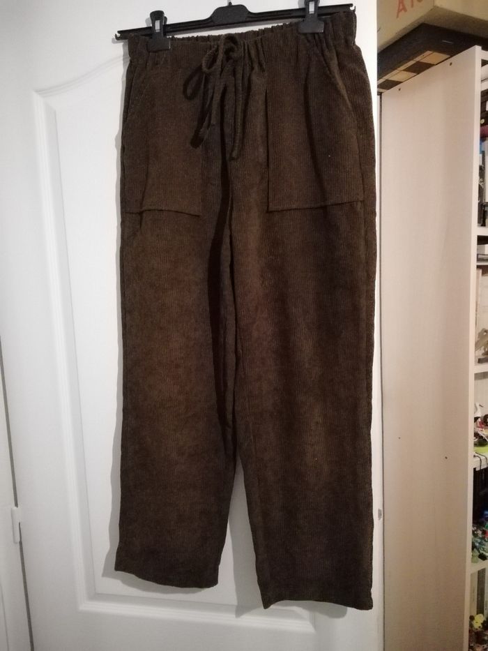 Pantalon velours marron foncé foncé - photo numéro 1