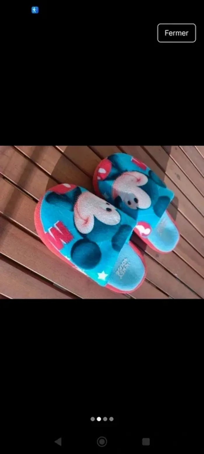 Chaussons mickey pointure 32-33 - photo numéro 2