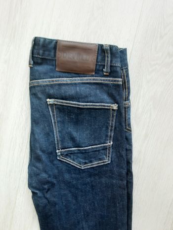 Pantalon jean taille 42 marque devred