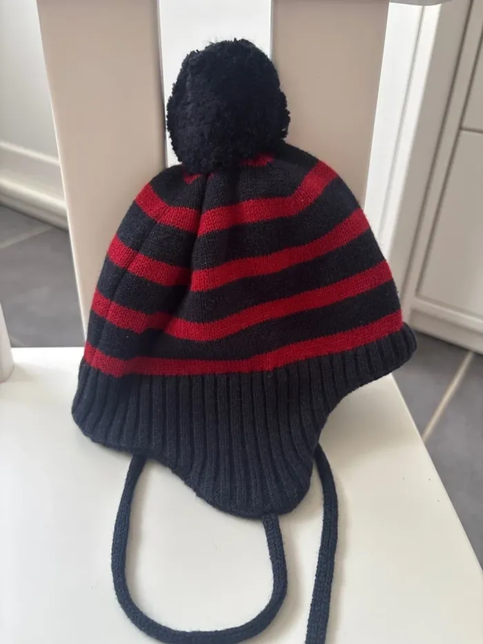 Bonnet Jacadi bleu et rouge t.43cm 3-6M - photo numéro 2