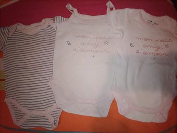 Lot de 3 body 3 mois