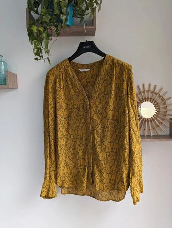 Blouse chemise Camaïeu taille 40 moutarde et noire