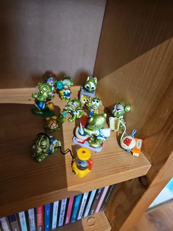 Les Astrocomics Kinder