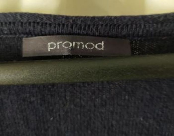 "Pull" col V, super fin, bleu marine/noir, T38 M ·Bon état·Promod - photo numéro 3