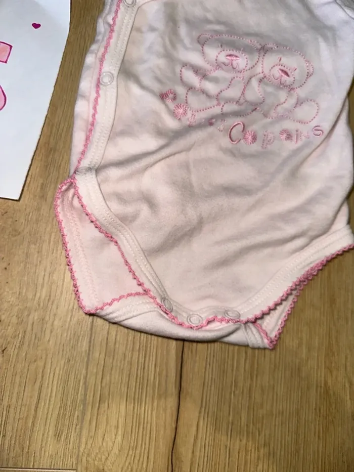 Body manches courtes 6 mois - photo numéro 2