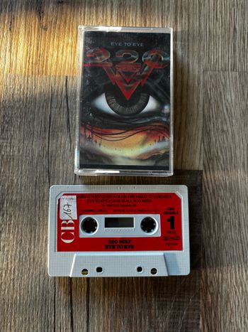 Cassette audio 220 volt Eye to eye