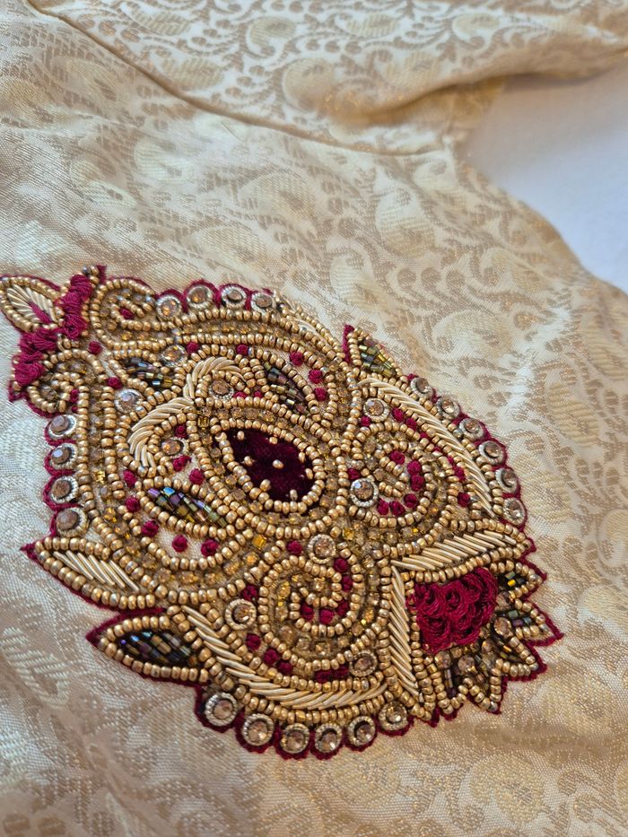 Tenue de fête (inde) - photo numéro 2
