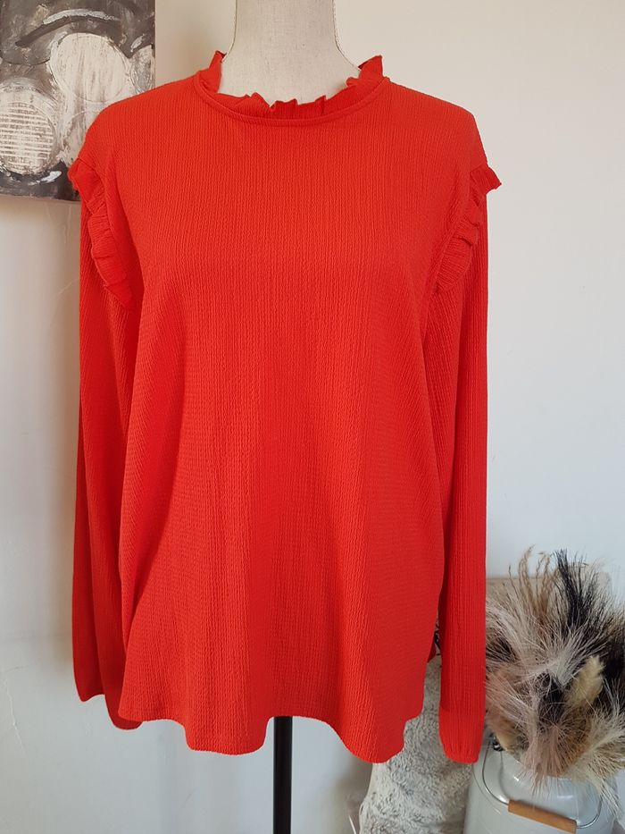 Blouse orange, stretch, bout de manches élastique. Grain de Malice. Taille XL (44) aisselles 58cm.