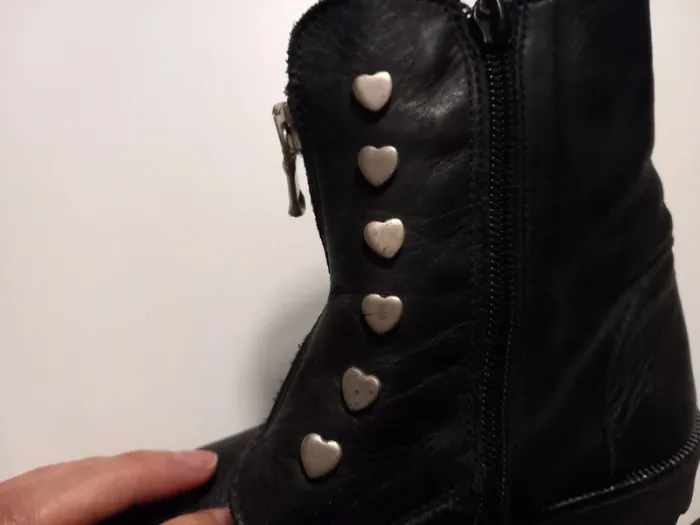 Bottines noires - photo numéro 3