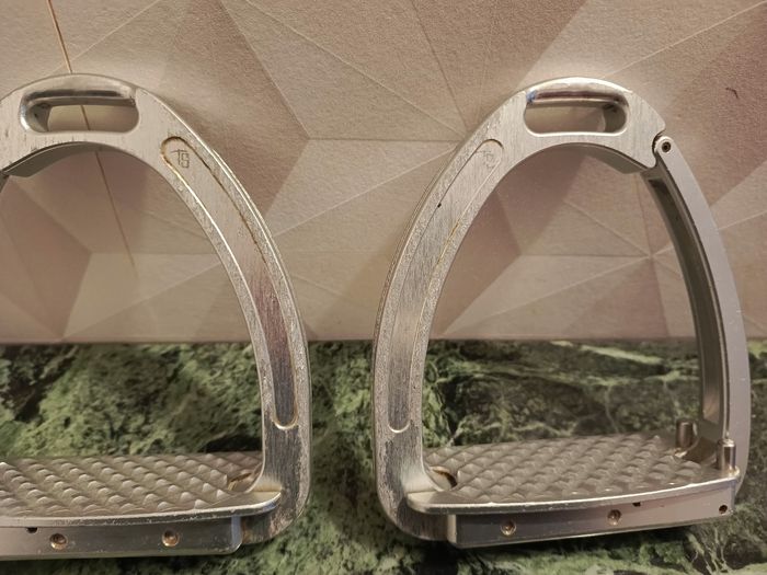 Êtriers sécurité Tech Stirrups - photo numéro 8