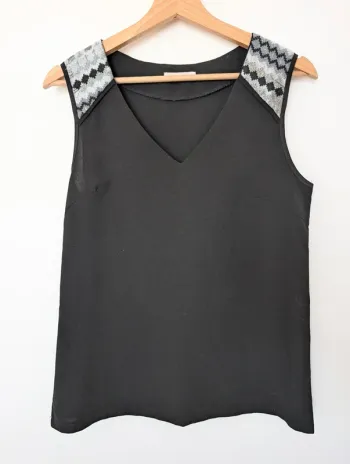 Blouse sans manches