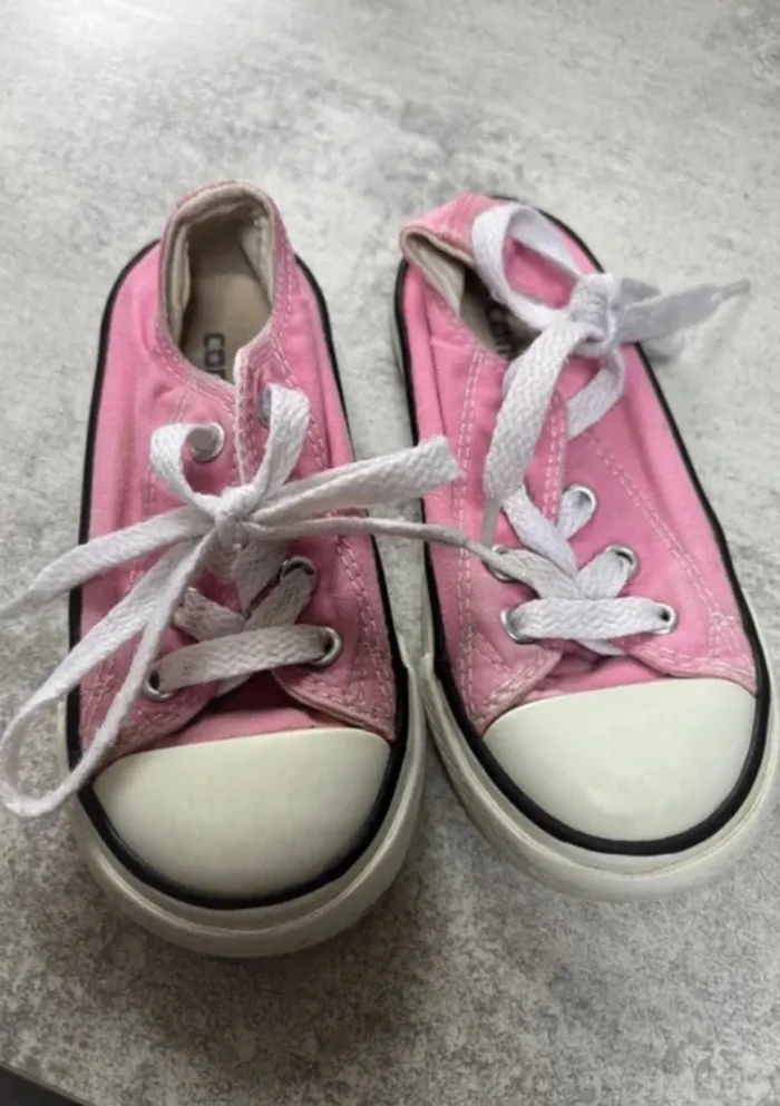 Converse rose basse taille 23