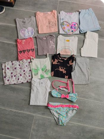 Lot vêtements en 6 ans