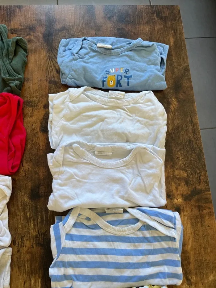 Lot de 15 bodies manche longue + manche courte bébé garçon 18 mois - photo numéro 5