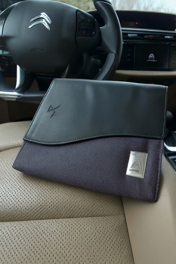 🚗 Pochette de Bord Citroën DS - Design Chic