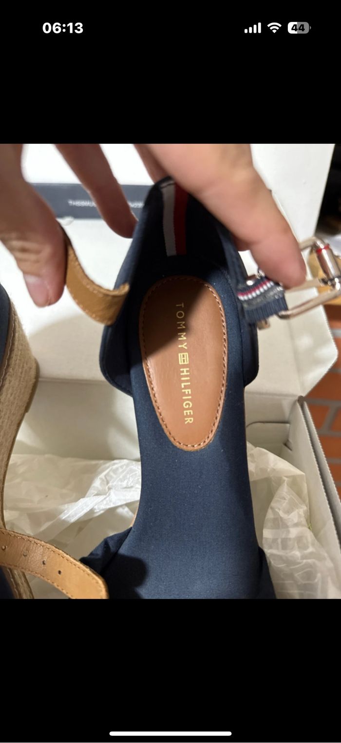 Chaussure a talons compensées - photo numéro 2