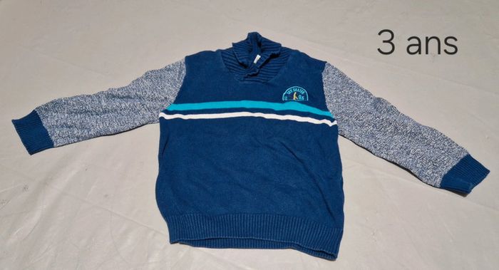 Pull 3 ans