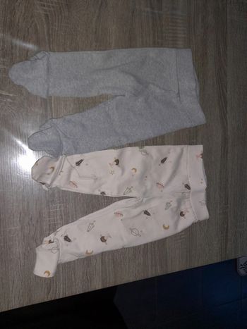 Lot pantalons kiabi 9 mois