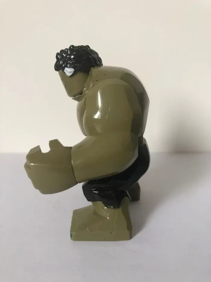 Figurine type lego Hulk. Marvel - photo numéro 2