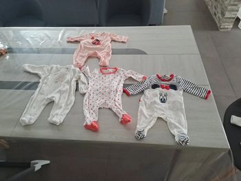 Lot grenouillère bébé fille