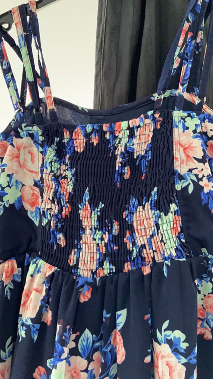 Robe d’été à fleurs - photo numéro 3