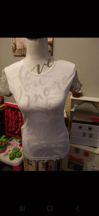 Tee shirt femme. Transparent. One step