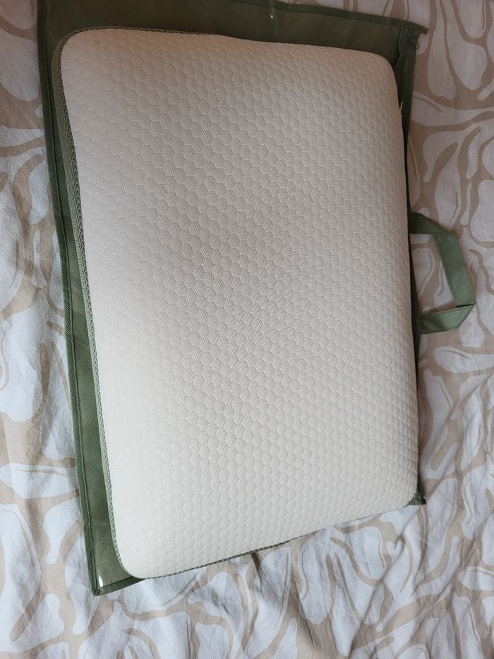 Oreiller à mémoire de forme Blanc Des Vosges - photo numéro 3